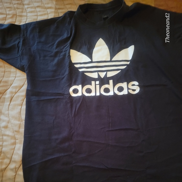 Shirt - Picture 1 of 3